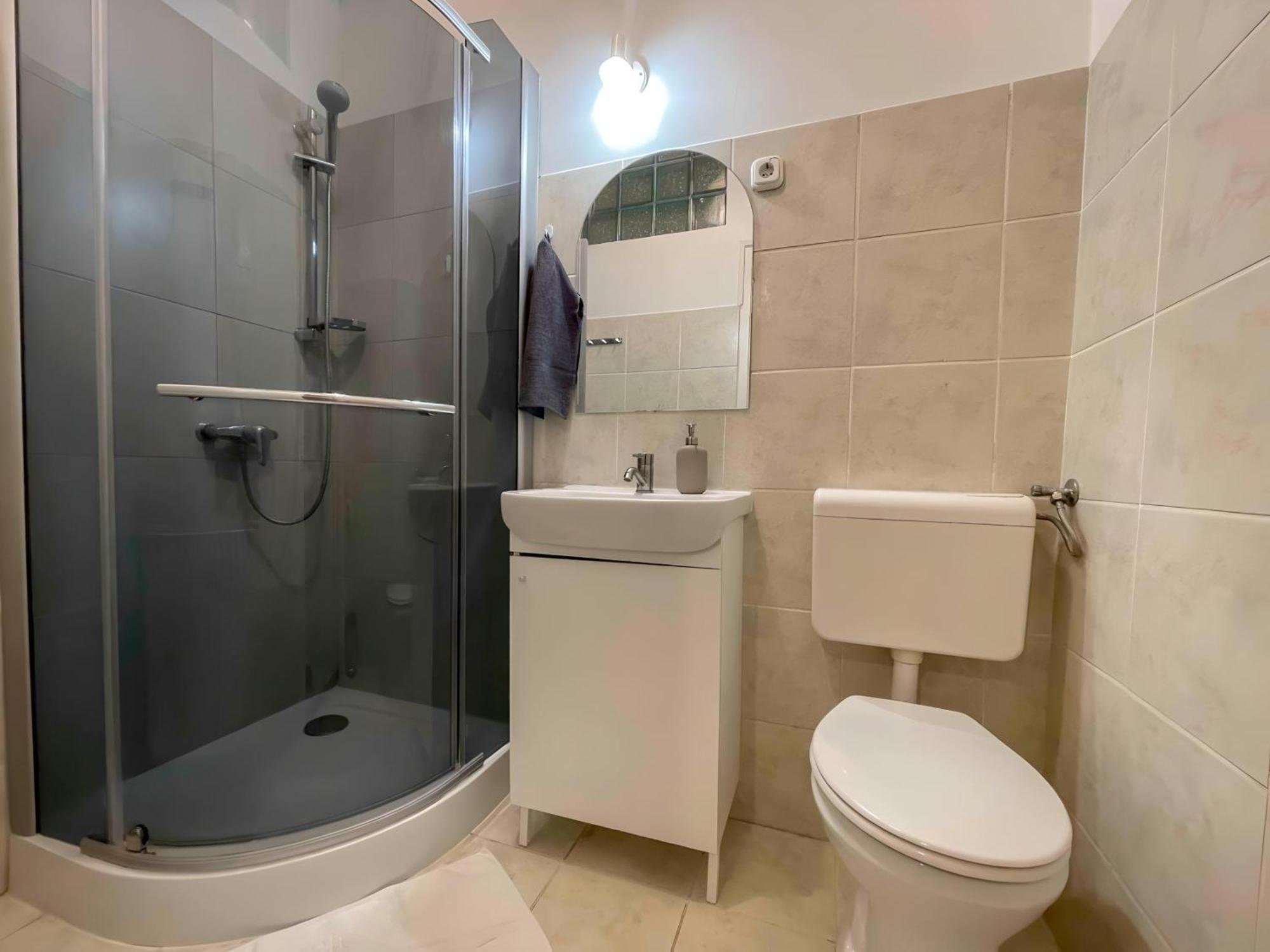 R172 Elitehost Raday Studio Apartment Будапеща Екстериор снимка